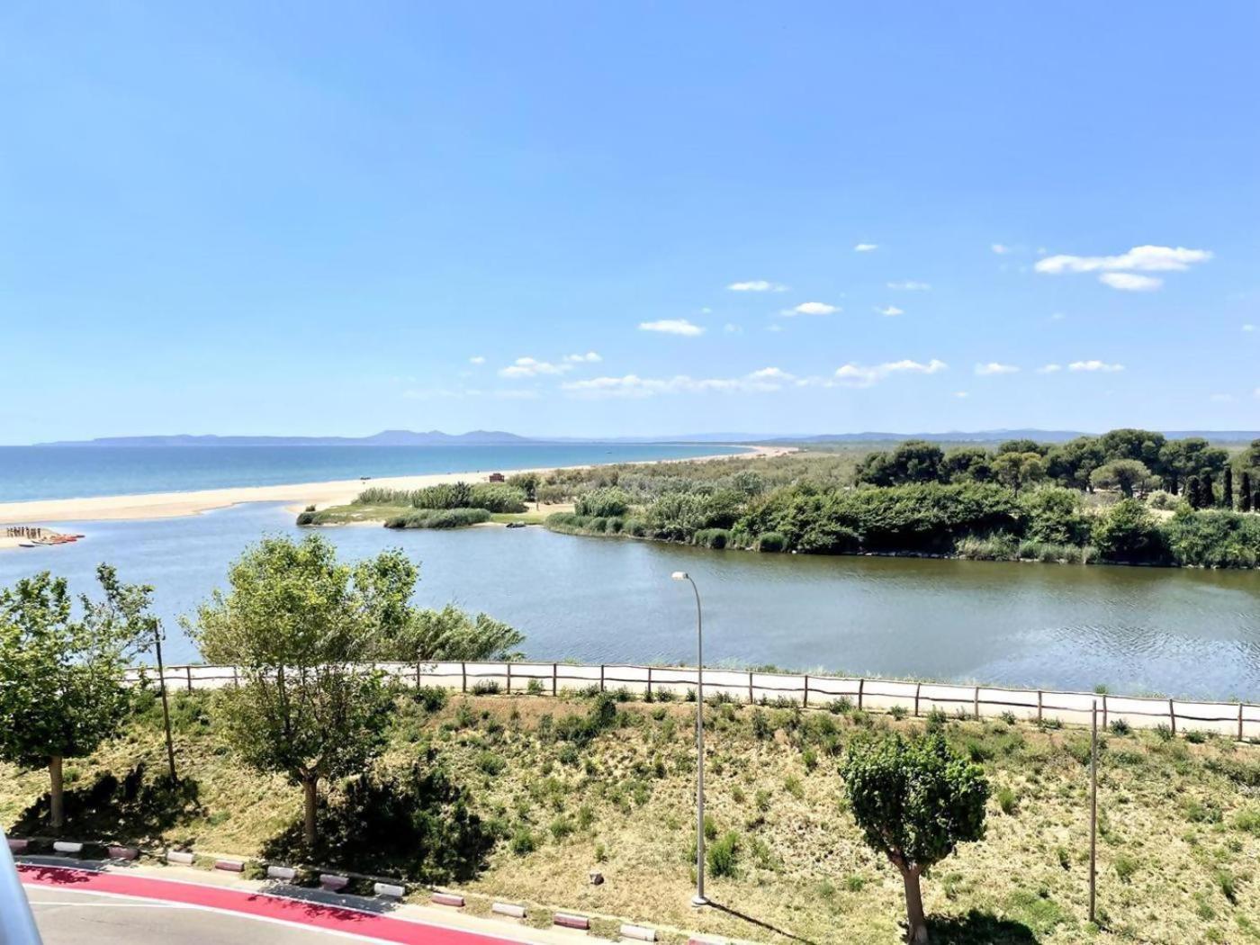 33Apartamento Soleado De Dos Habitaciones Эмпуриабрава Экстерьер фото