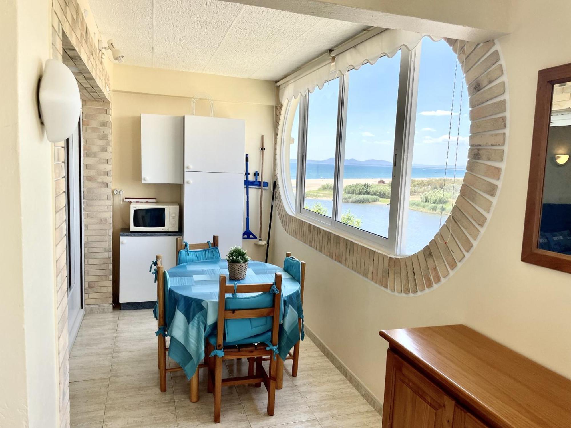 33Apartamento Soleado De Dos Habitaciones Эмпуриабрава Экстерьер фото